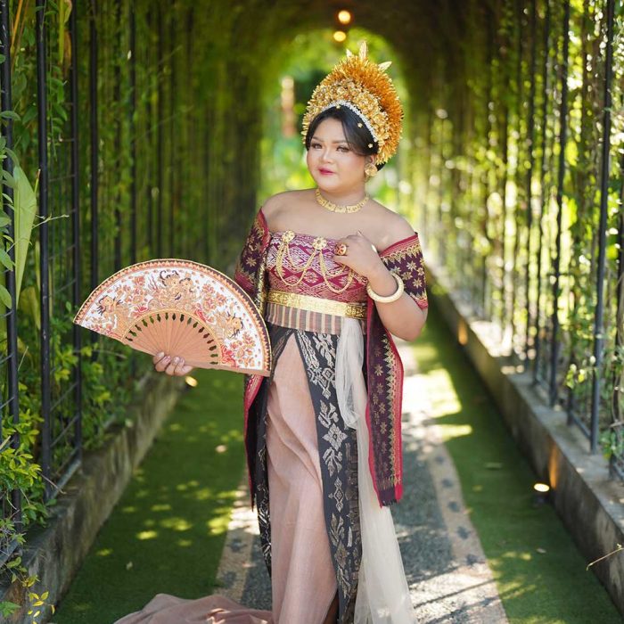 AGUS-AYU2608-7