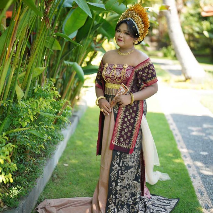 AGUS-AYU2608-8